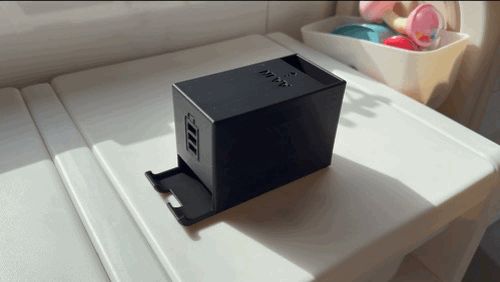 AA 电池（5 号电池）收纳盒