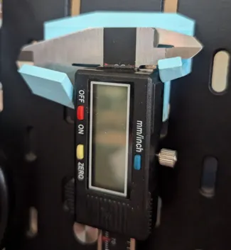 Skadis Caliper Holder (M3 T-Nut)