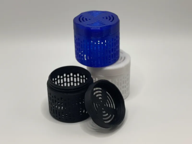 Compact silica box