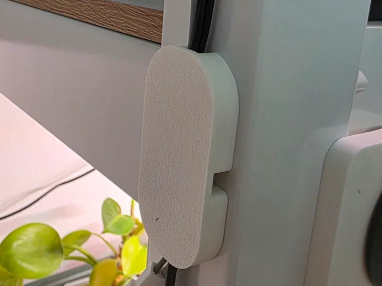 Cable organizer