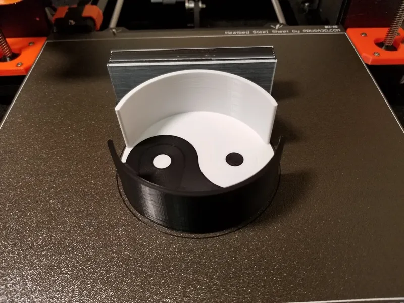 Yin and Yang Coaster Stand