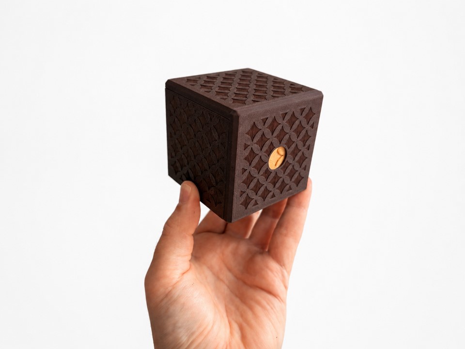 Cube10 | Japanese Puzzlebox (10 steps to open) - Free 3D Print