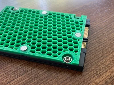 Magnetic 2.5" Drive Mount