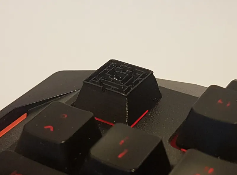 ESCAPE the maze - Keyboard Cap