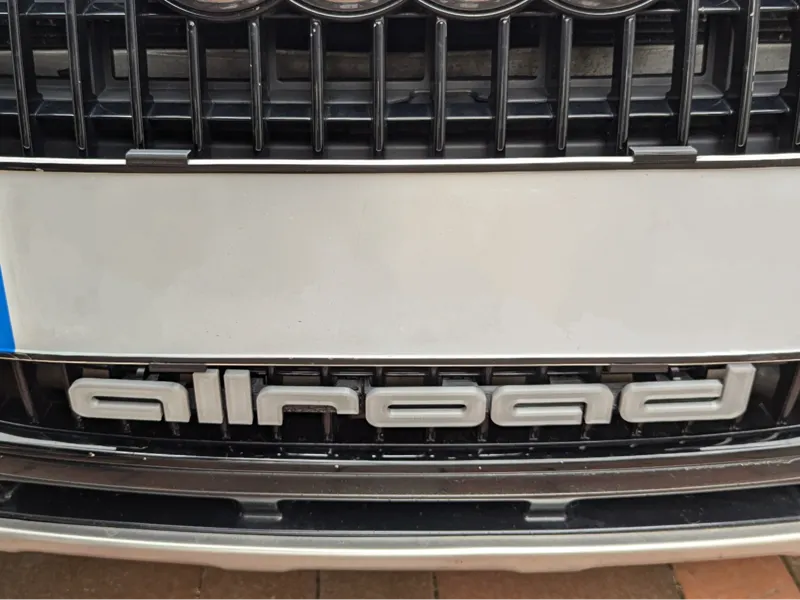 Audi Allroad Kennzeichenhalter