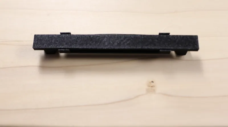 Horizontal mount for honeycomb wall light