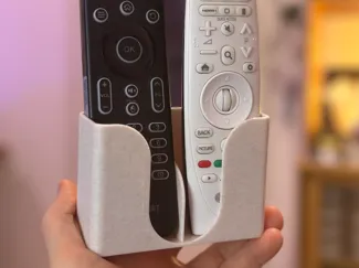 Chique & fast wall mount / storage for 2 remotes 
