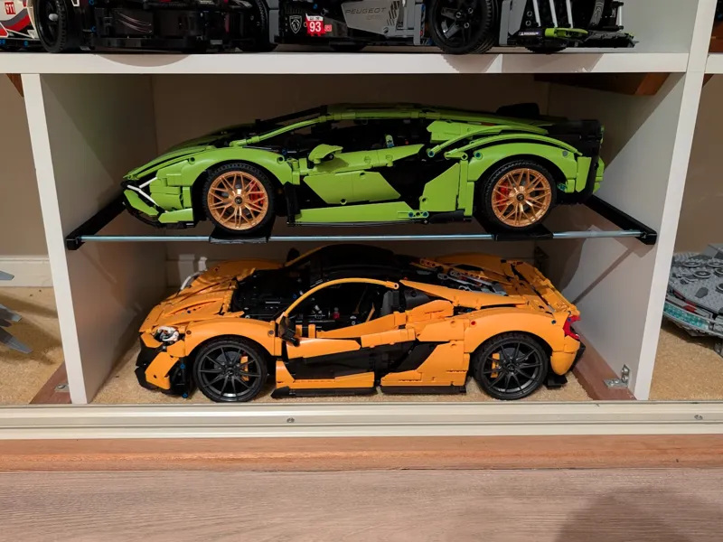1/8 scale bricks cars shelf with tire support 