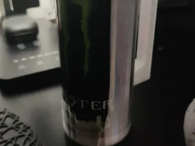 Can holder with handle