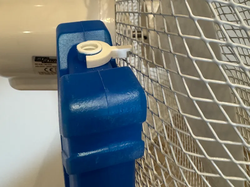 Kühlakkuhalter für Ventilator