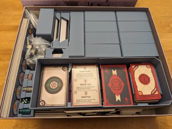 Rangement complet pour le jeu de plateau Scythe
