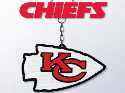 Kansas Chiefs paint-like/doodle keychain