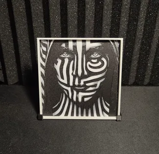 Hueforge Monochrome Tribal Face V.1