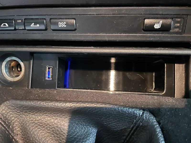 BMW E46 USB CHARGER ASHTRAY