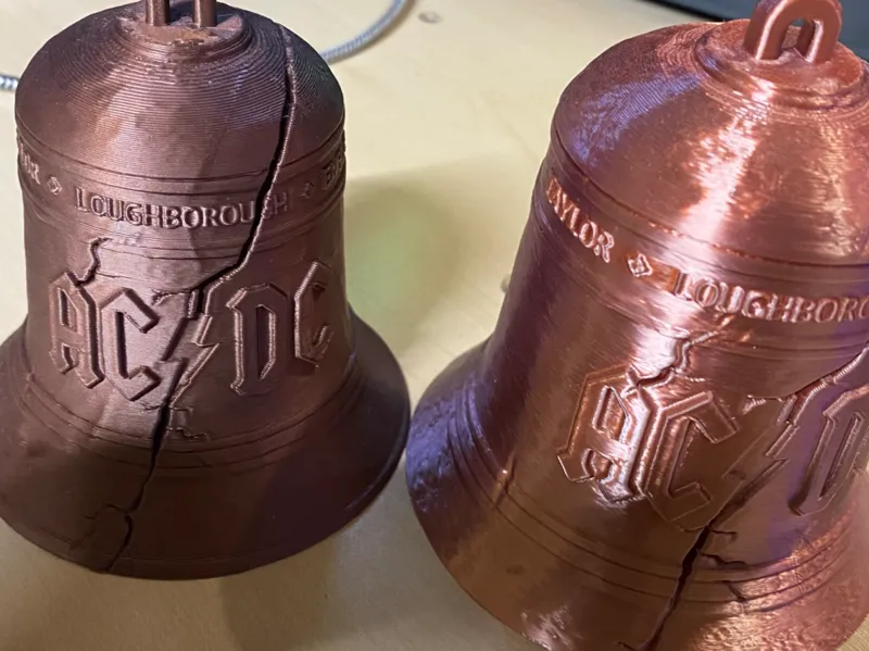 AC DC Glocke mit Riss Hells Bells