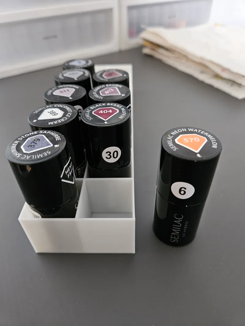 Box for Semilac Nail Laquer