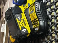 Support Multiboard pour chargeur Dewalt DCB107 — photo 1