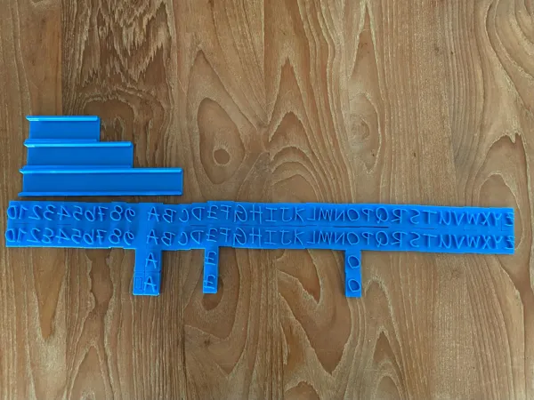 Tampons alphabet pour argile