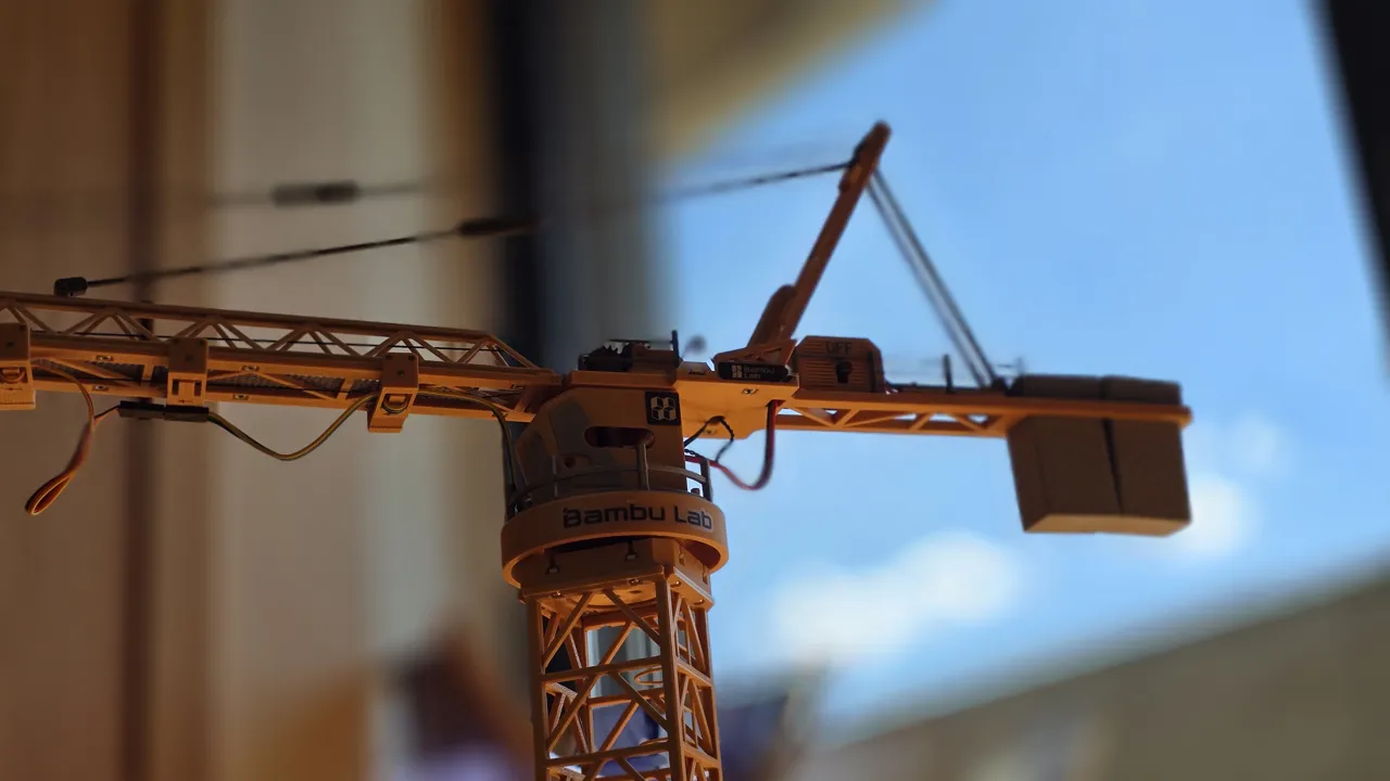 Tower Crane - CyberBrick view 3