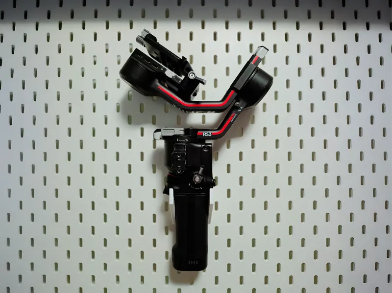 DJI RS3-RS4-RS5 PRO SKADIS HOLDER (T-clip)