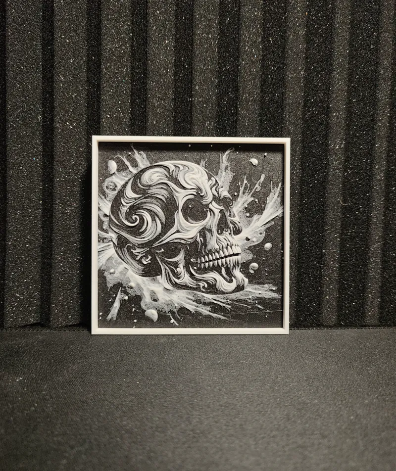 Hueforge Monochrome Skeleton Head V.3