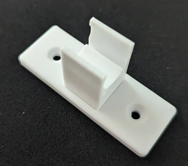 Holder for crank shaft of window blinds