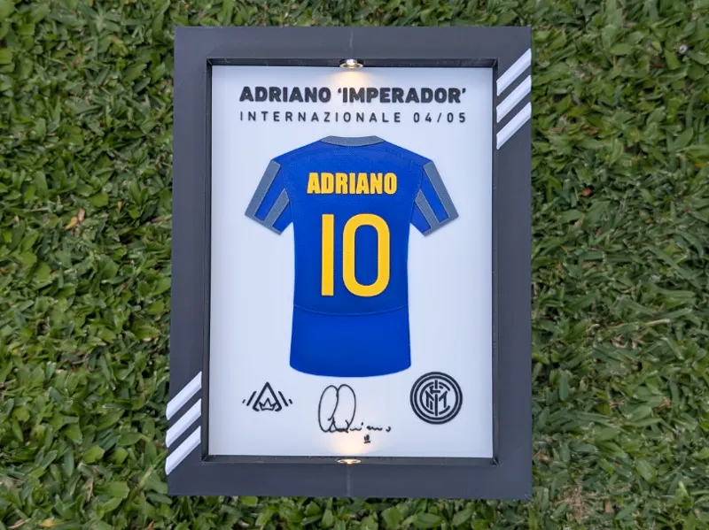 Iconic Jerseys #09: Adriano Internazionale 04/05