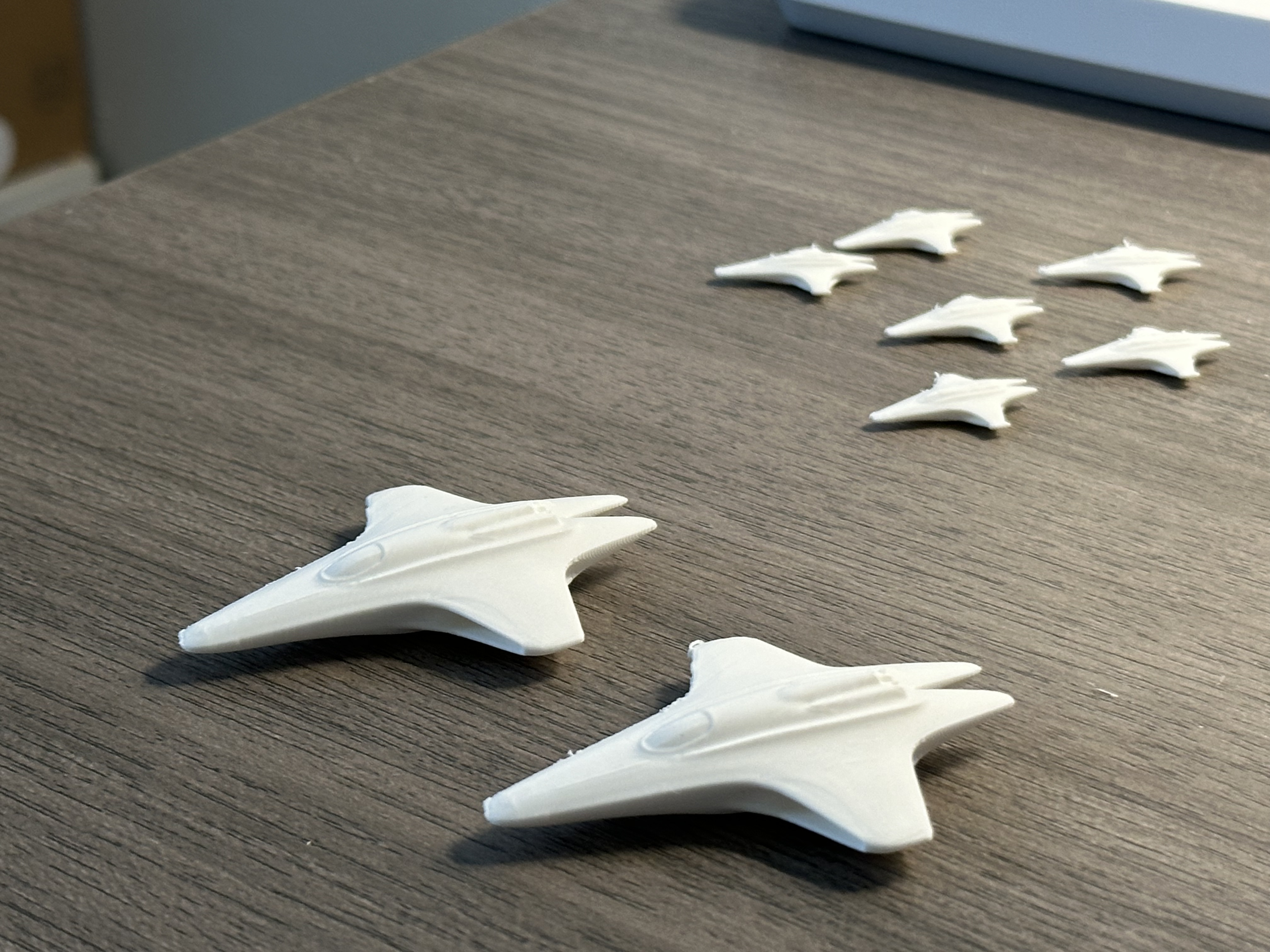 Miniatura 3 do modelo 3D 简约星际战机 单个1g+ 一体快速打印