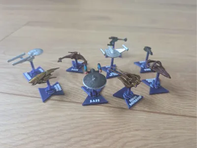 Star Trek Captain's Chair Ship Miniatures