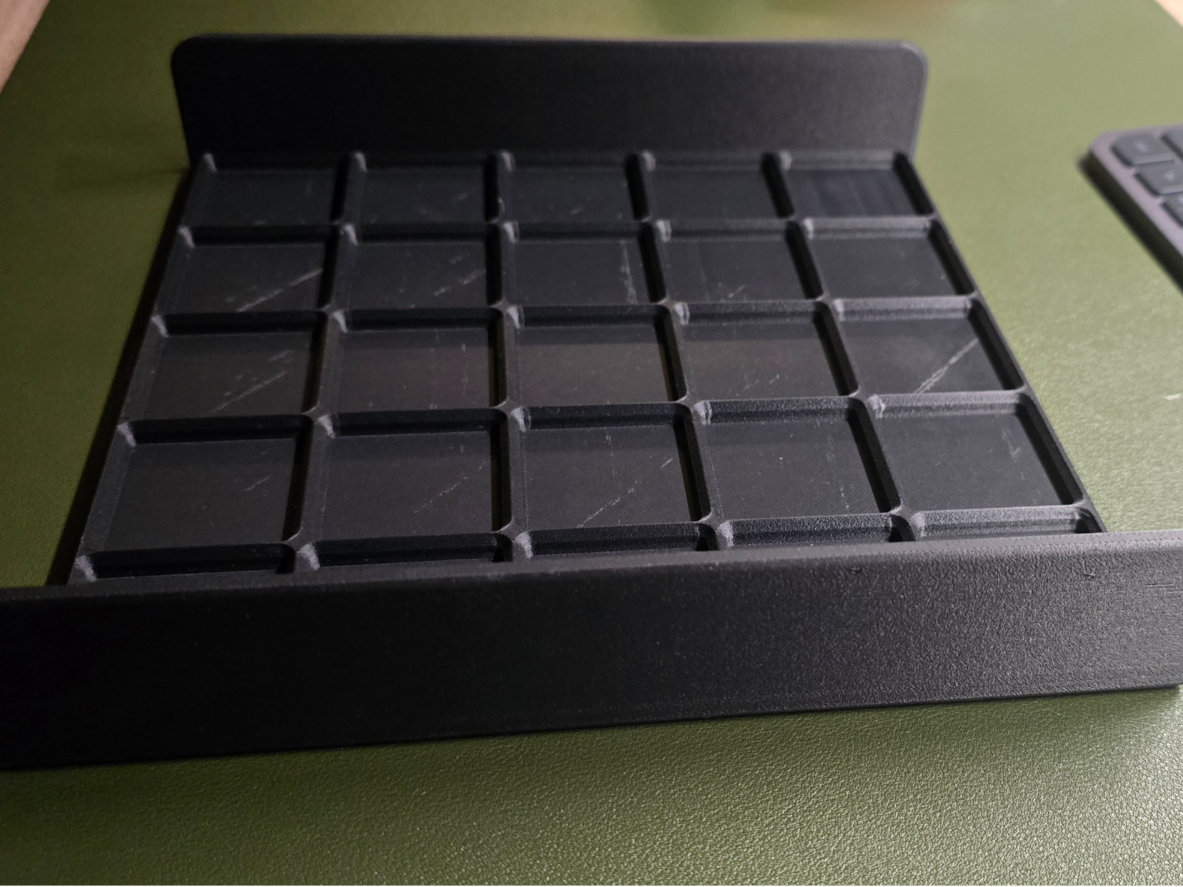Grovemade Inspired Gridfinity Desk Tray - Medium
