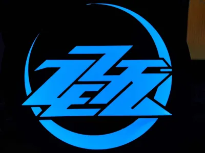 Zeztz Room Lightbox