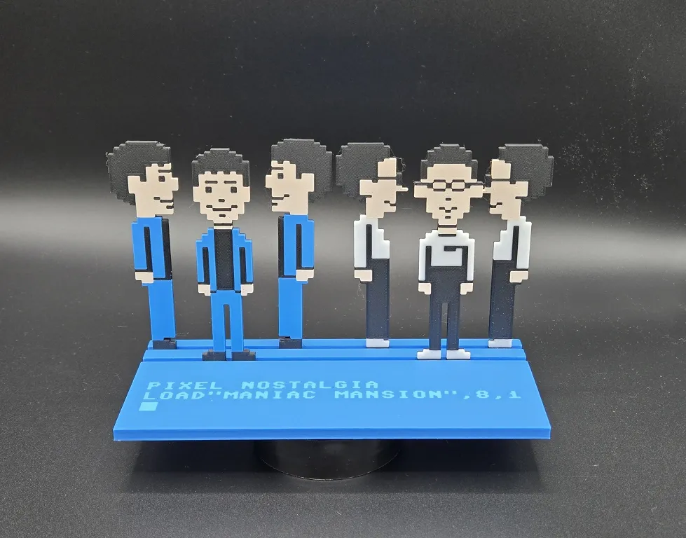 Maniac Mansion Pixel Art Diorama - Free 3D Print Model - MakerWorld