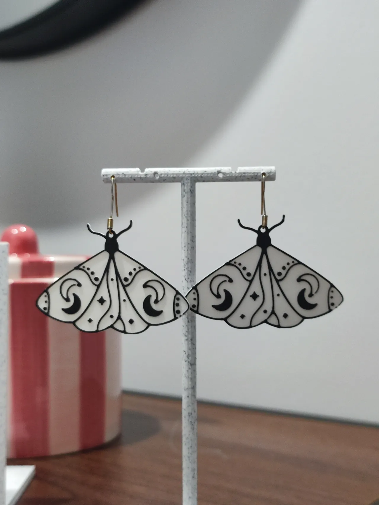 Aretes Polilla Astral view 2