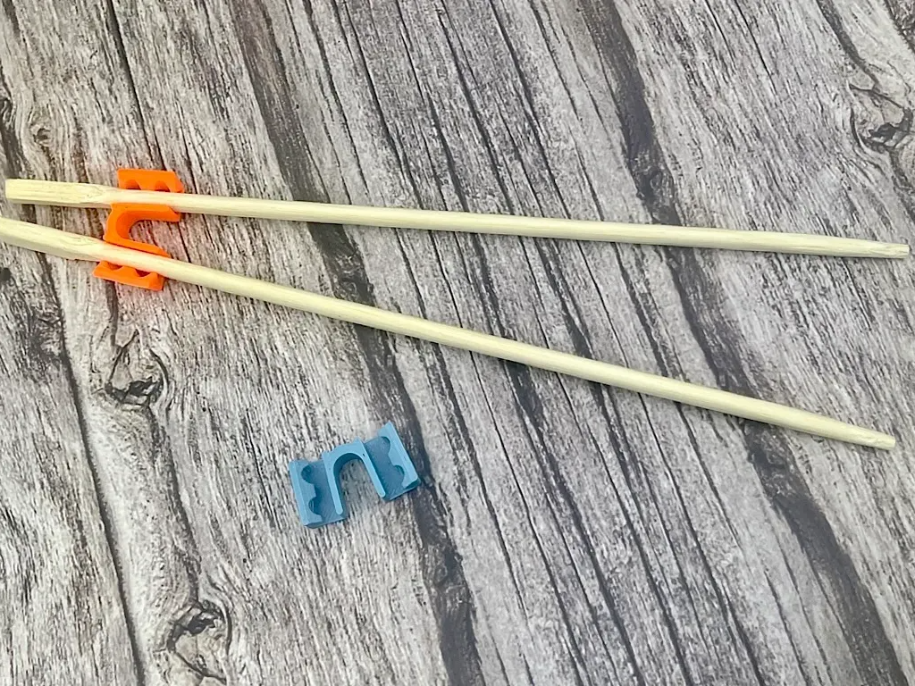 Chopsticks Helpers - 1