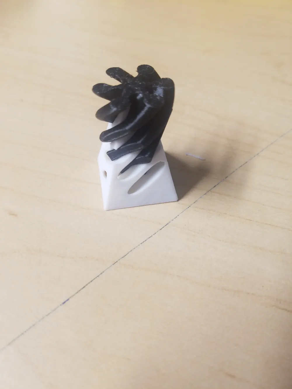 Impossible Square Fidget FREE TO SELL by 3D Odyssey MakerWorld ...