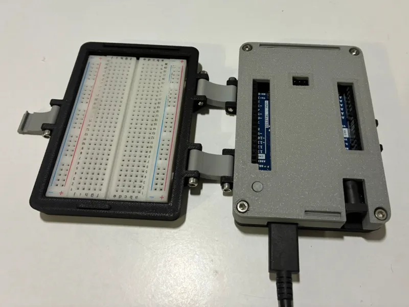 Arduino R4 case