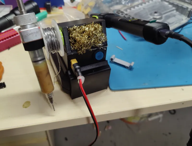 Fnirsi HS-02 X Parkside mobile soldering station 