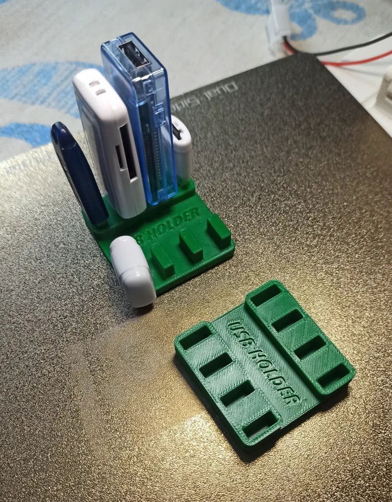 USB holder