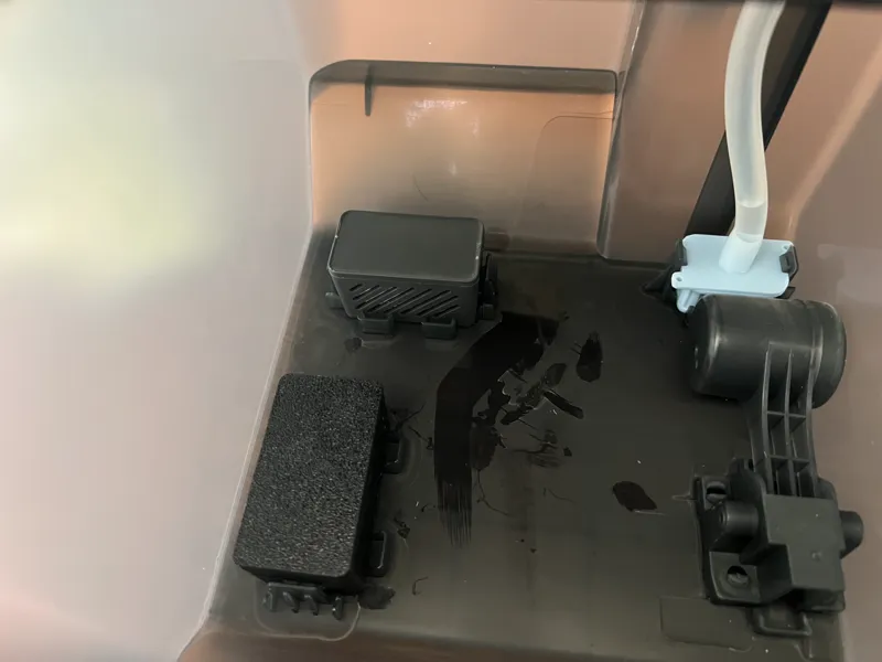 Roborock S8 MaxV Ultra – Water Softener Box
