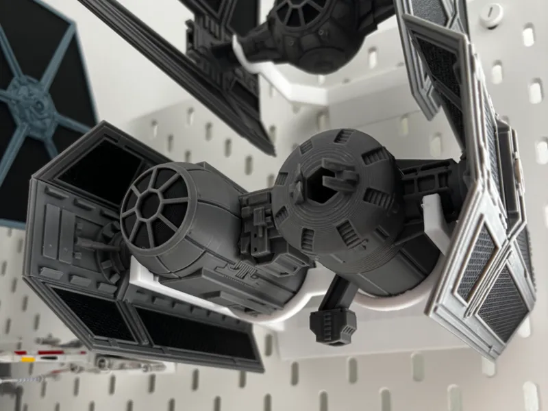 Support Skadis pour le Tie Bomber de Sam