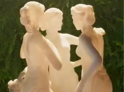 3 Graces