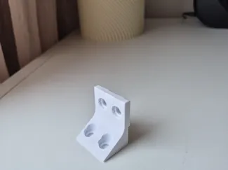 Escuadra para mueble IKEA Alex