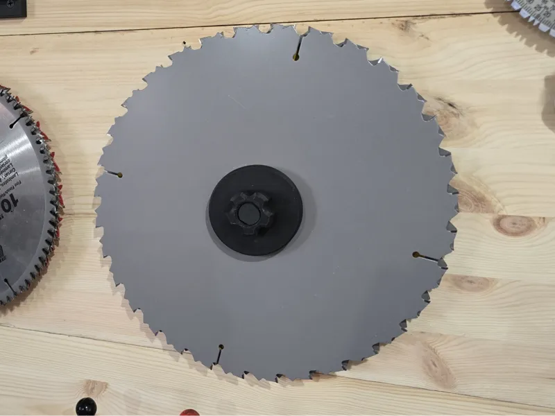 1 inch / 25mm arbor wall mounted saw blade holder