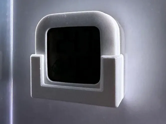 Temperature sensor holder