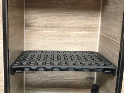 Bathroom tension shelf
