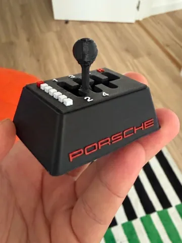 Objeto manipulable: Gear Shifter Fidget - Porsche 6 times Manual — vista de referencia 2