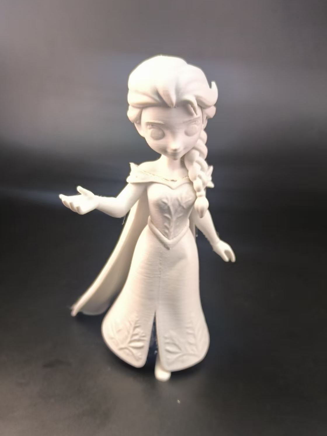 Miniatura 4 do modelo 3D 艾莎公主（NO AMS)