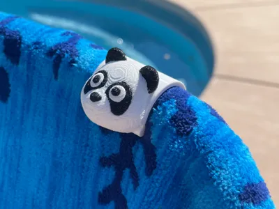 Panda Beach Chair Clip (Tommy Bahama)
