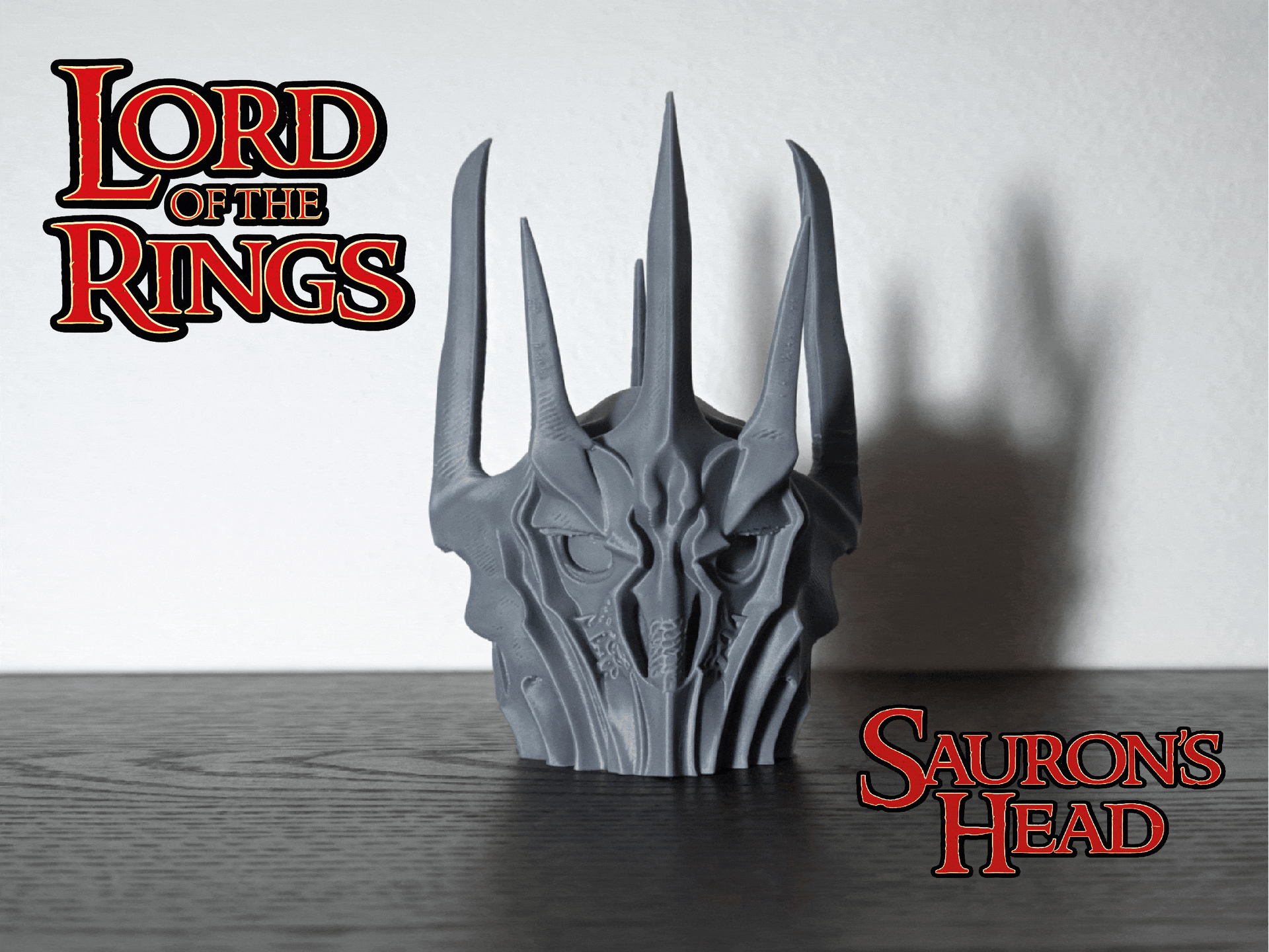 Sauron's Head from Lord of the Rings Desk Stand