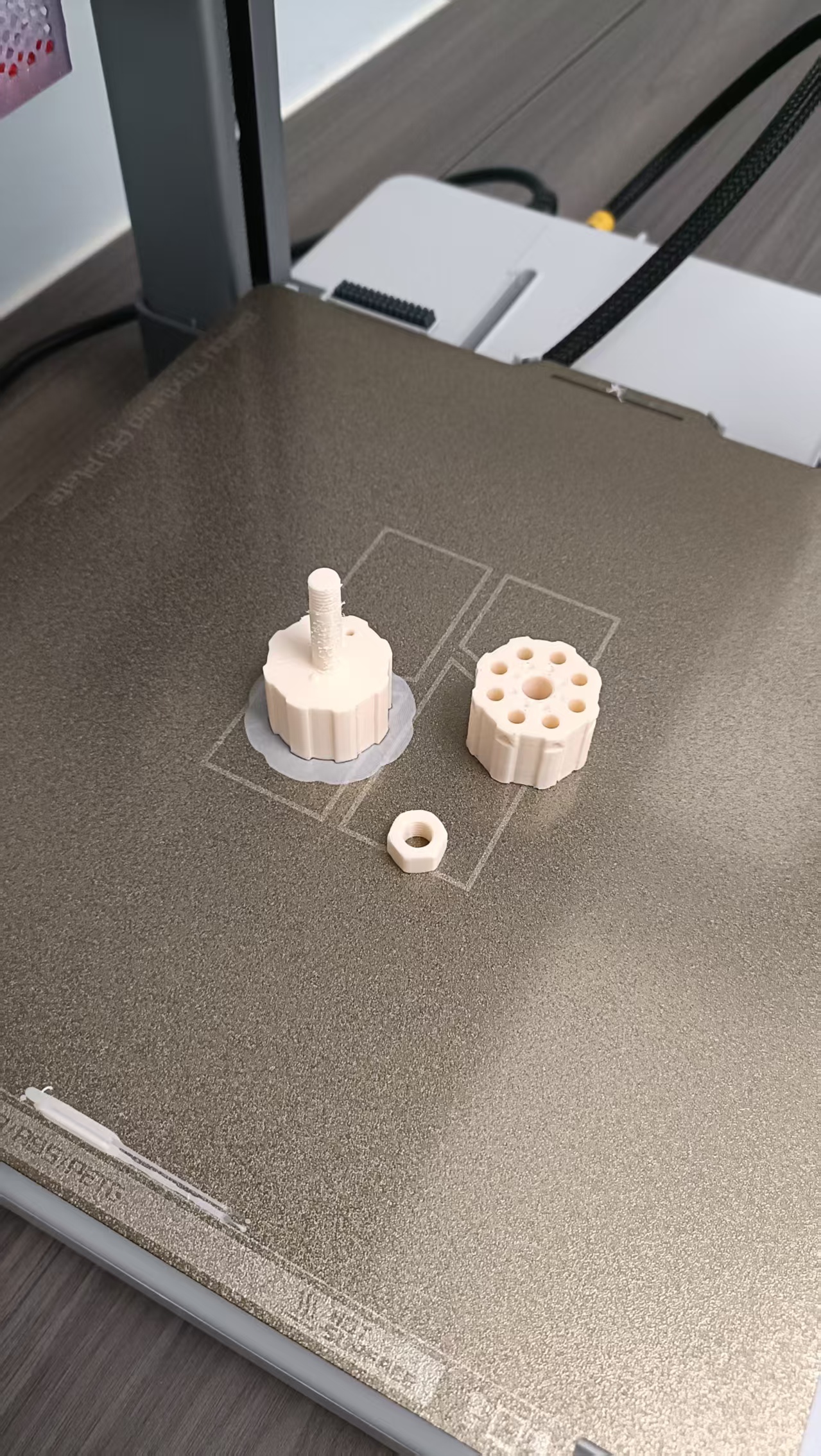 Miniatura 1 do modelo 3D 【超顺畅】8合1手动换料器，无需五金配件AMS、外挂料盘通用
